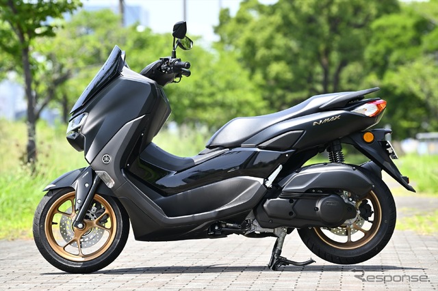 ヤマハ NMAX