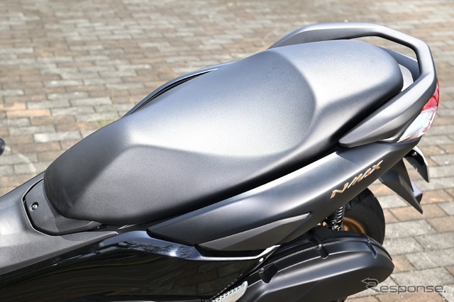 ヤマハ NMAX
