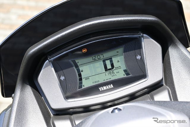 ヤマハ NMAX