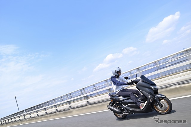 ヤマハ NMAX