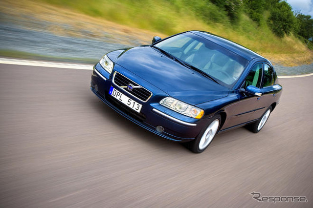 ボルボ S60、ファイナルモデルがラインオフ