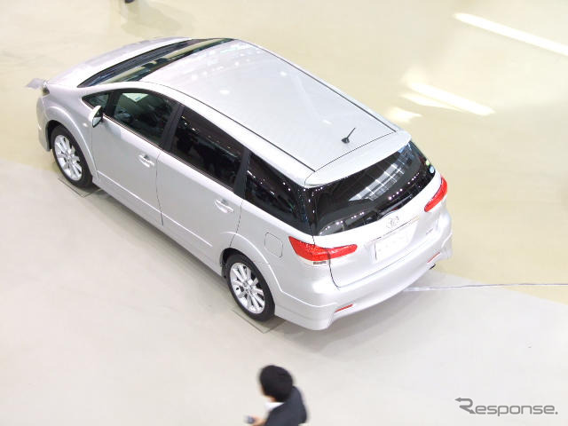 【トヨタ ウィッシュ 新型発表】ヤ・ファ・シで3:4:3のマルチがウリ