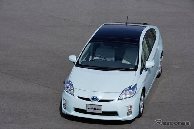 トヨタ プリウス 新型見積もり…205万円の装備内容!
