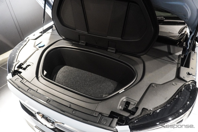 ボルボ XC40 リチャージ プラス シングルモーター(後輪駆動モデル)