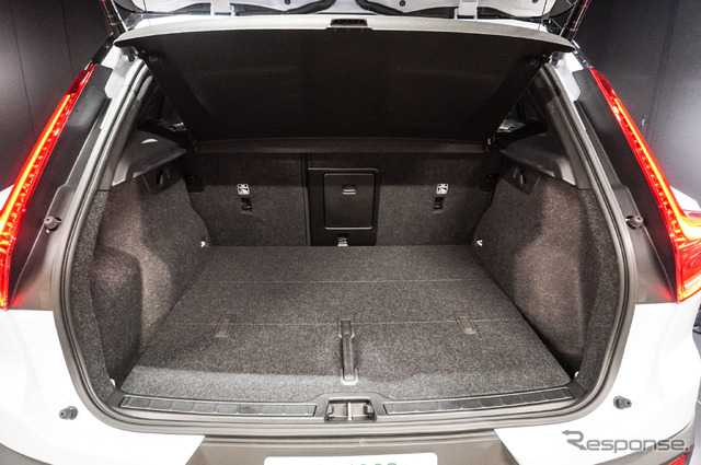 ボルボ XC40 リチャージ プラス シングルモーター(後輪駆動モデル)