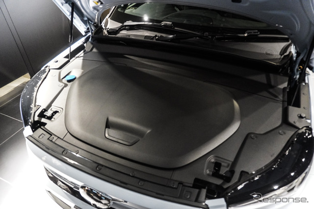 ボルボ XC40 リチャージ プラス シングルモーター(後輪駆動モデル)