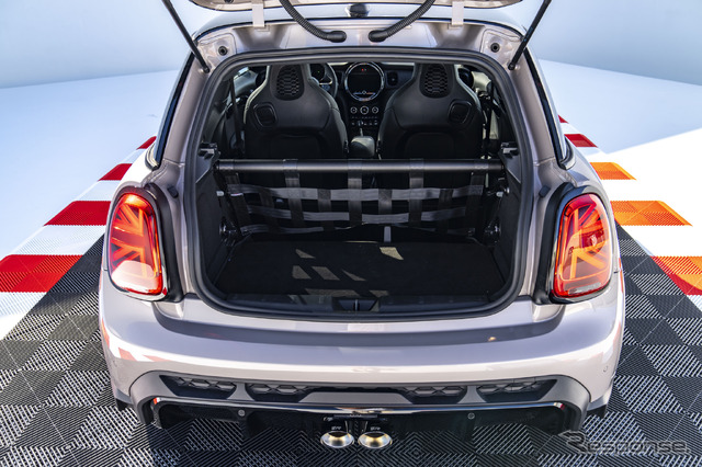 MINI ジョン・クーパー・ワークス の「ブルドッグ・レーシング・エディション」