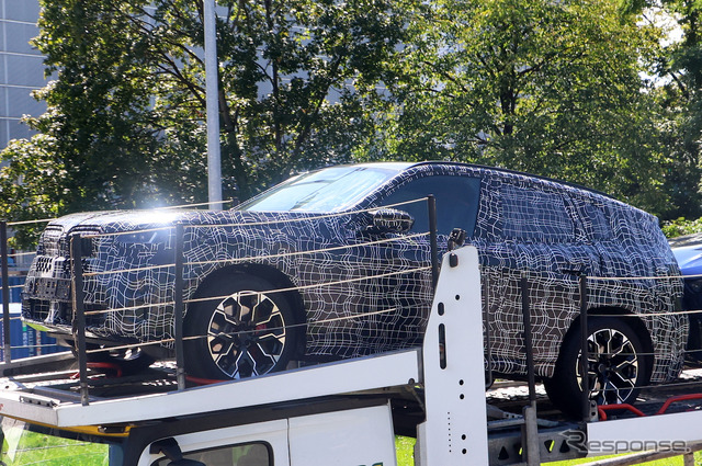 BMW X3 次期型プロトタイプ(スクープ写真)