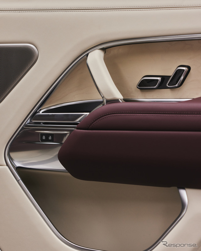 ランドローバー・レンジローバー の2024年モデルの「SVカーメル・エディション」