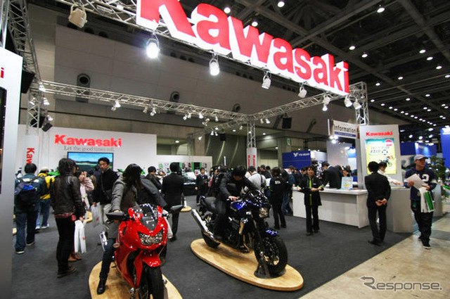 【東京モーターサイクルショー09】カワサキ、ショー専用のカスタムモデル2車種