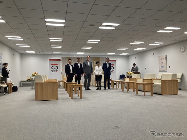 都庁に都知事を表敬訪問したケレニウス会長