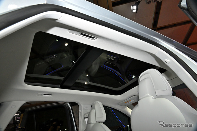 メルセデスベンツEQE SUV