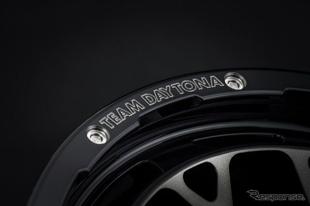 TEAM DAYTONA M9+(ブラック/ディスククリアスモーク)