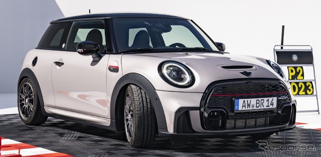 MINI ジョン・クーパー・ワークス の「ブルドッグ・レーシング・エディション」