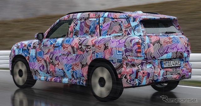 MINI カントリーマン(クロスオーバー)次期型のEVプロトタイプ