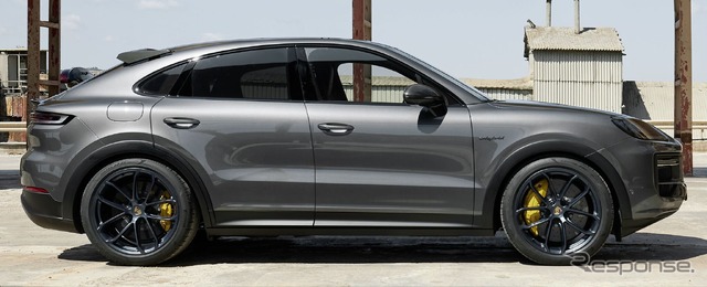 ポルシェ・カイエン・ターボ E ハイブリッド・クーペ の「GTパッケージ」装着車