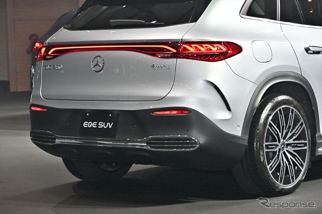 メルセデスベンツEQESUV