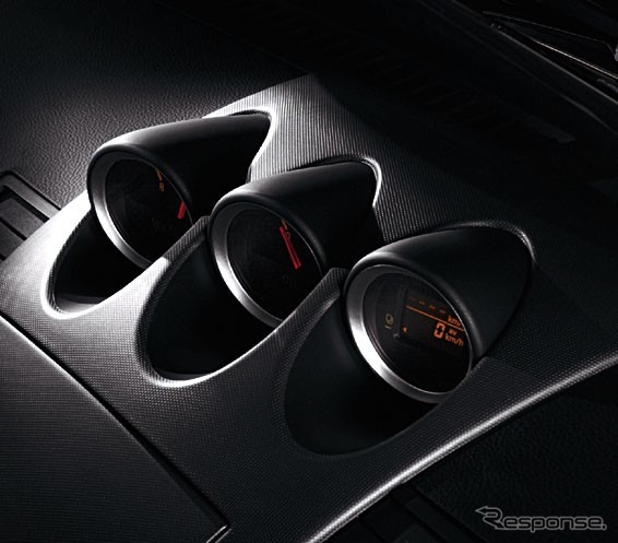 【新型日産『フェアレディZ』発表】「VQ35DE」型3.5リットルV6エンジン