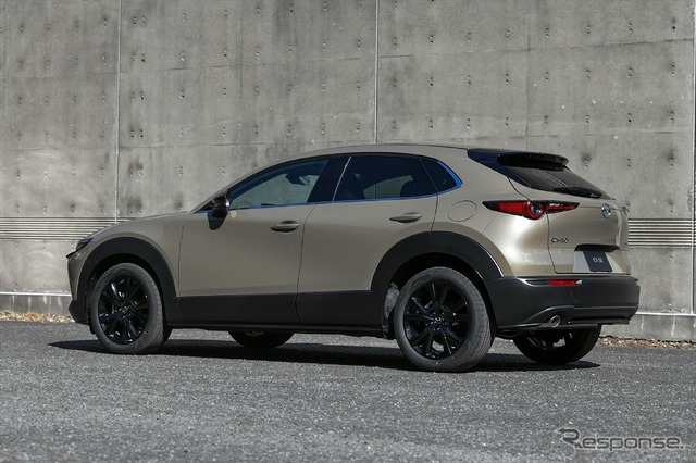 マツダ「CX-30 レトロスポーツエディション」
