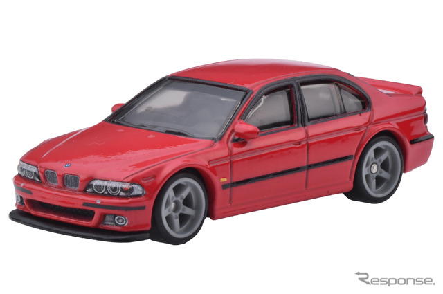 '01 BMW M5（9月発売予定）