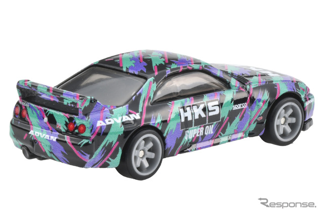 HKS 日産スカイライン GT-R (BNCR33) /プレミアム2パック（9月発売予定）
