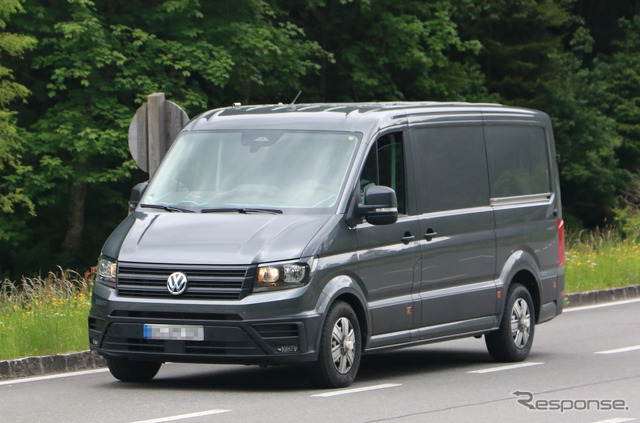 VW クラフター 改良新型プロトタイプ スクープ写真