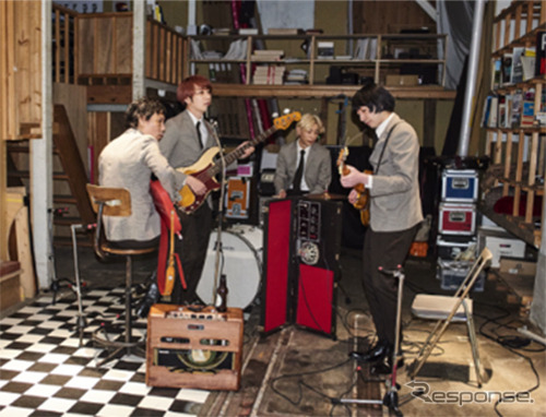 THE BAWDIES