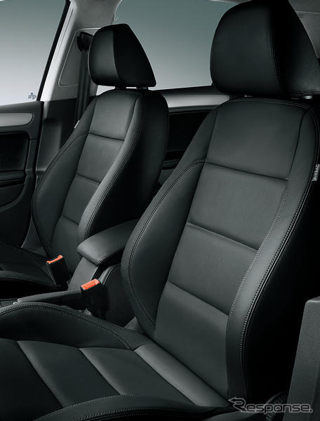 【VW ゴルフ 新型発表】歴代VWで最高の燃費&安全性