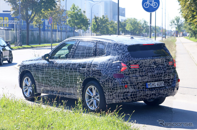 BMW X3 次期型プロトタイプ(スクープ写真)