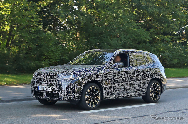 BMW X3 次期型プロトタイプ(スクープ写真)