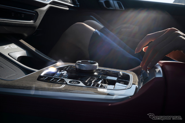 BMW X5 ロングホイールベース 改良新型の「xDrive 40Li」