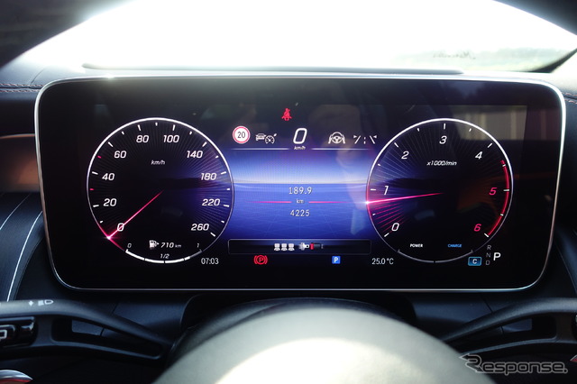 メルセデスベンツ GLC 新型(GLC220d 4MATIC)