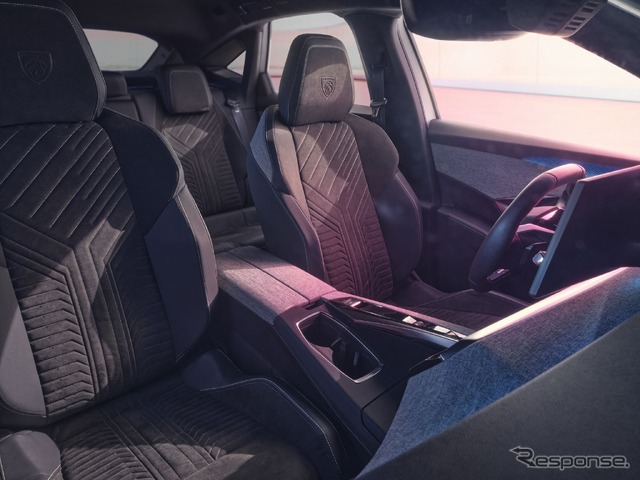 プジョー 3008 新型のEV「E-3008」