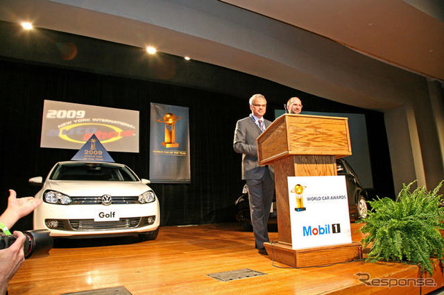 WCOTY ワールドカーオブザイヤーは VW ゴルフ