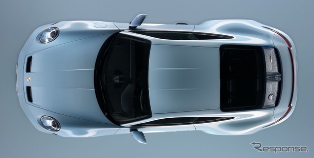 ポルシェ 911 S/T の「ヘリテージデザインパッケージ」装着車