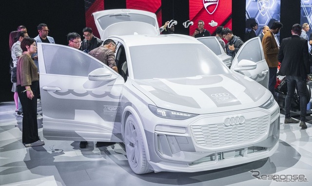 アウディ Q6 e-tronのプロトタイプ