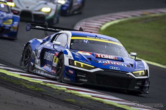 GT300クラス3位の#6 DOBOT Audi R8 LMS(片山義章/ロベルト・メリ・ムンタン)