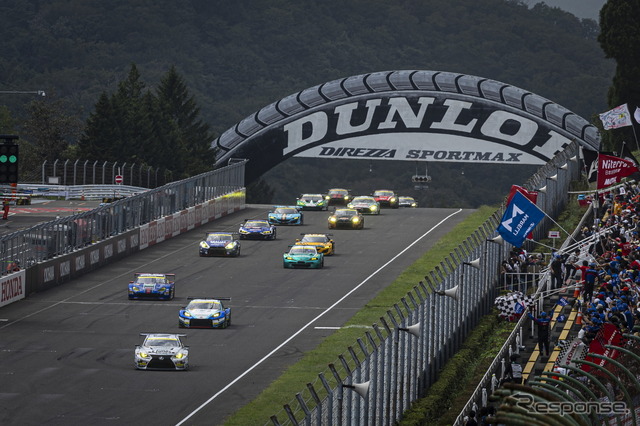 GT300クラススタートシーン