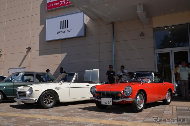 クラシックカー展示会 in アリオ上田
