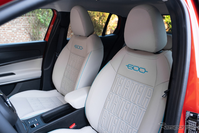 フィアット 600e の「La Prima」