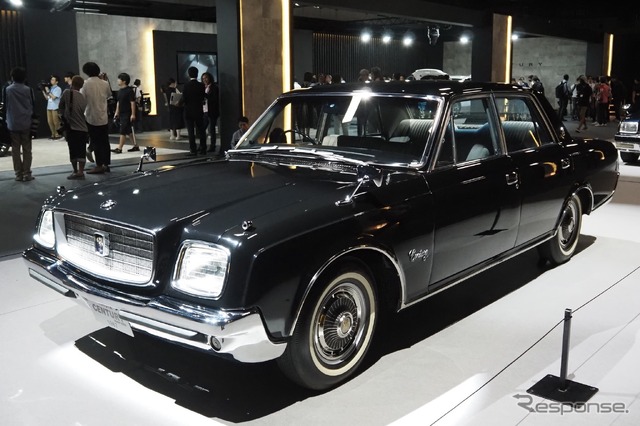 トヨタ・センチュリー初代