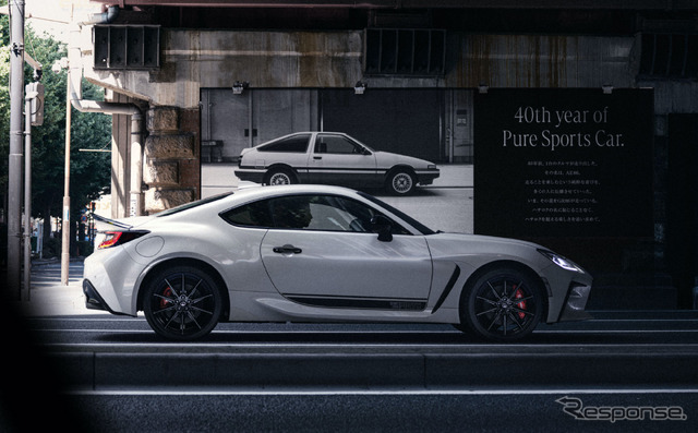 トヨタ GR86 特別仕様車 RZ“40th Anniversary Limited”