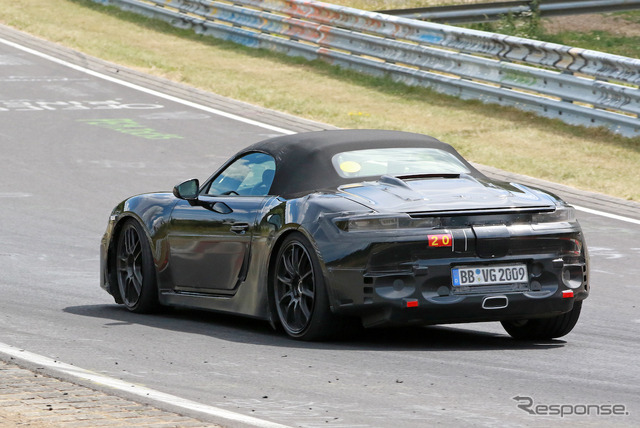 ポルシェ 718ボクスターEV プロトタイプ(スクープ写真)