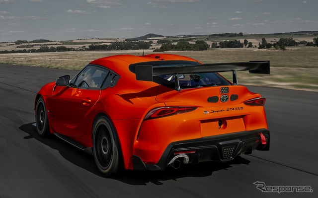 トヨタ GR スープラ GT4 EVO