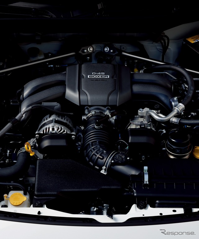 スバル BRZ STIスポーツ ボクサーエンジン