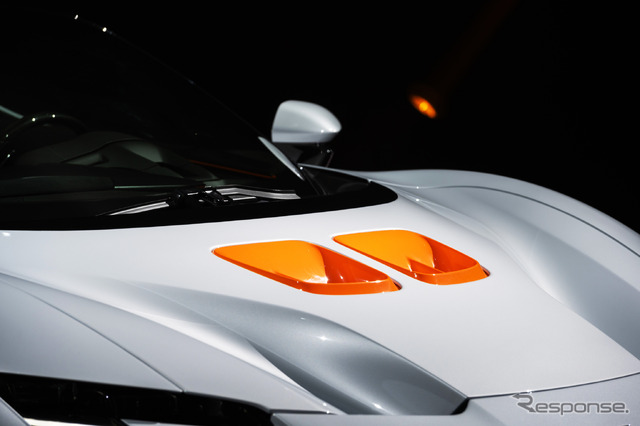 フェラーリ SF90 XX ストラダーレ