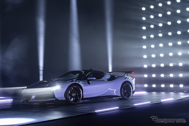 フェラーリ SF90 XX ストラダーレ