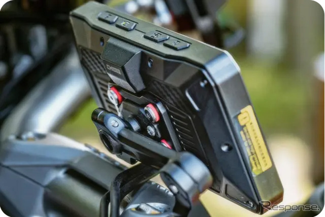 バイク用スマートライドモニター「AIO-5 Lite」
