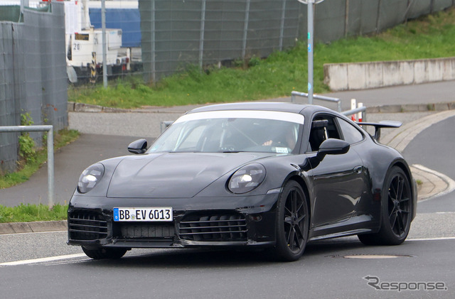 ポルシェ 911 GTSハイブリッド プロトタイプ エアロパッケージ(スクープ写真)