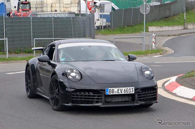 ポルシェ 911 GTSハイブリッド プロトタイプ エアロパッケージ(スクープ写真)